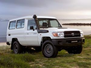 Toyota Land Cruiser 70 Troop Carrier (ZA) '2007